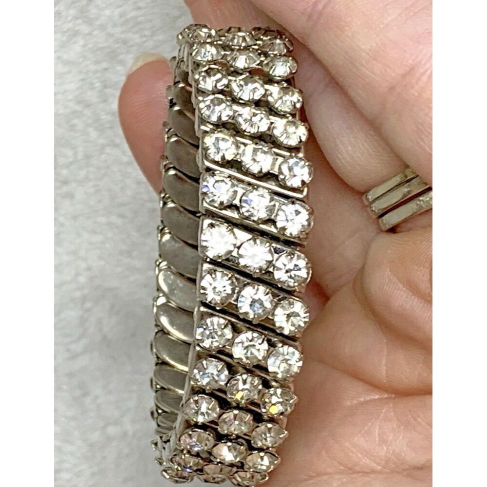 Lot of 2 Vintage Rhinestone Stretch Bracelets Parco Silver Tone Crystal Glam - Picture 12 of 13